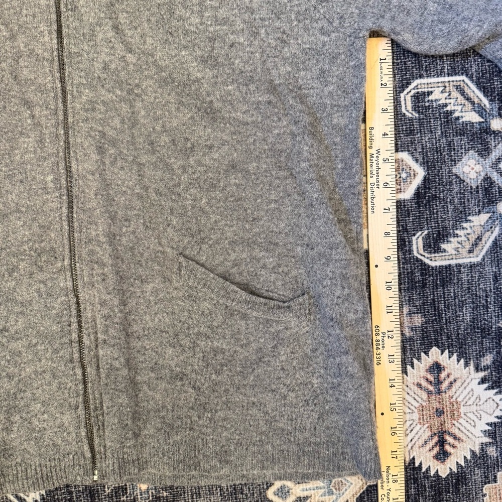 Ellen Tracy 100% Wool Oversized Full Zip Up Long Cardigan Gray Size Medium - Picture 11 of 14
